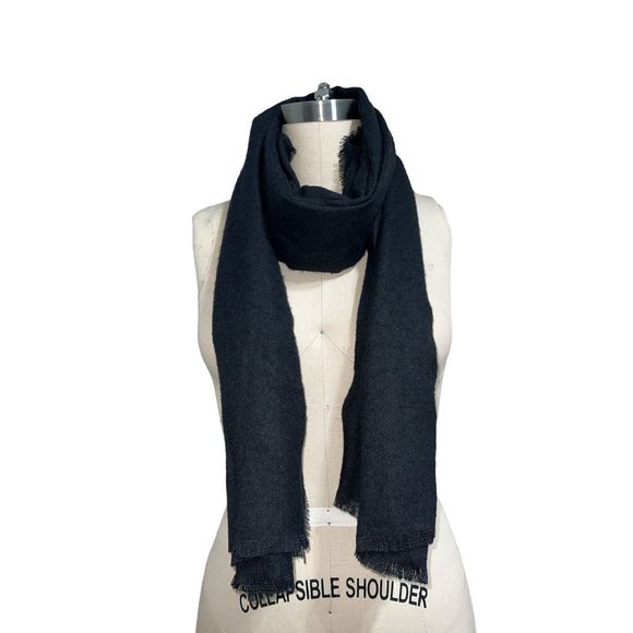 unknown Accessories - Black Shawl scarf
